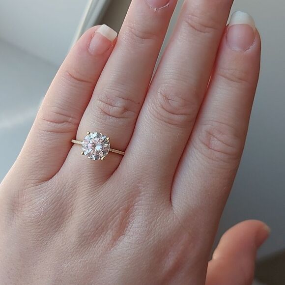 3 Carat Gold Plated Sterling Silver Ring - Picture 11 of 11